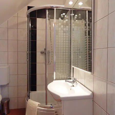 Center Apartman *