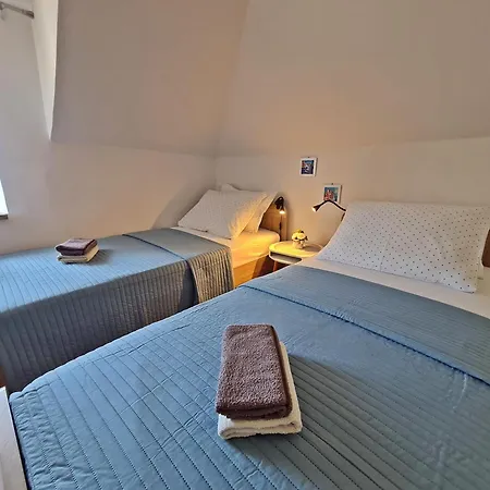 Apartment Center *